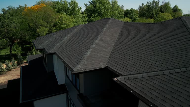 Best Commercial Roofing Services  in Hillsboro, WI